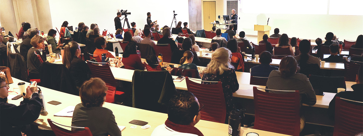 Presenter and audience at the Southern Arizona Heat Planning Summit